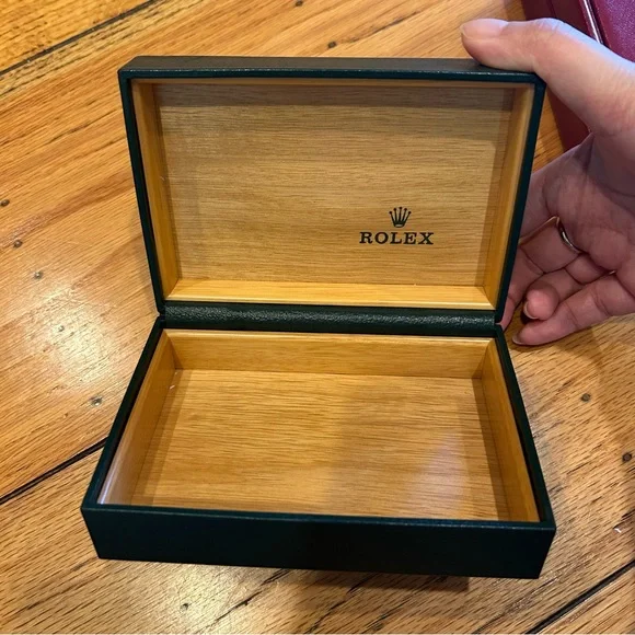 Rolex box - Picture 2 of 3